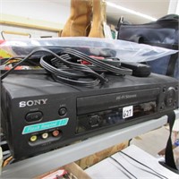 SONY VHS PLAYER W/ REMOTE