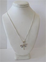 STERLING SILVER NECKLACE WITH BUTTERFLY PENDANT