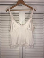 VINTAGE LEGGS CAMISOLE SIZE 36