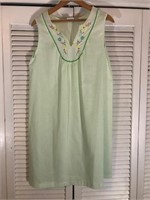 VINTAGE CAROLE NIGHTGOWN DRESS SMALL