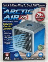 Arctic Air Pro evaporator air cooler in box