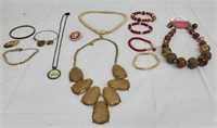 Costume jewelry some new w/tag