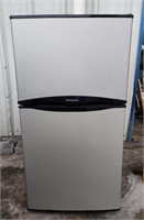 Frigidaire Refrigerator 42x24x22