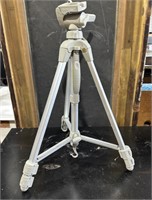 Quantaray Extending Legs Camera Stand
