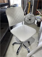 Swivel Desk Chair, Adjustable Heights