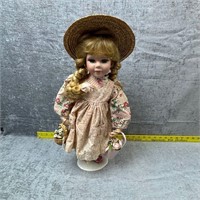 Vintage Avon Porcelain Gardener Doll