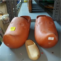 Terracotta Dutch Shoes, Wood Dutch Shoes Lot