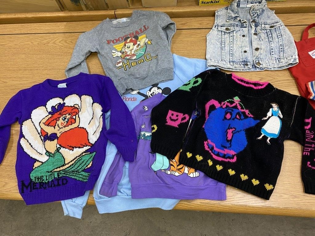 MISC. SIZE KIDS DISNEY CLOTHES & MORE