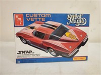 Street Magic Custom Corvette model kit