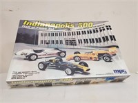 Indianapolis 500 Hall of Fame model set
Boxed