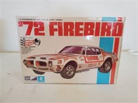 1972 Firebird model kit
MPC 1:25 scale
new old
