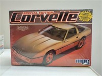 Special Edition Corvette model kit
MPC 1:25