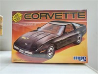 1984 Corvette model kit
MPC 1:25 scale
new old