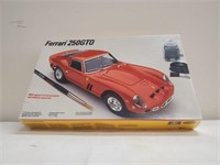 Ferrari 250GTO model kit
1:24 scale
new old