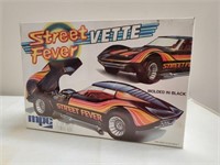 Street Fever Corvette model kit
MPC 1:25 scale