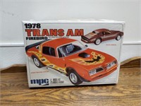 1978 Trans Am Firebird
MPC 1:25 scale
new old