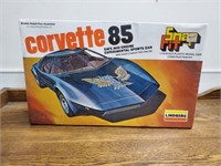 1985 Corvette model kit
Lindberg 1:18 scale Snap