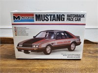 Mustang Hatchback Pace Car
Monogram 1:24