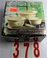 39144 Collectors Club Miniature Mixing Bowl Set
