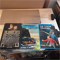 Hardy Boys lot with Detective Manual