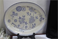 An Ironstone Yeddo Ceramic Platter