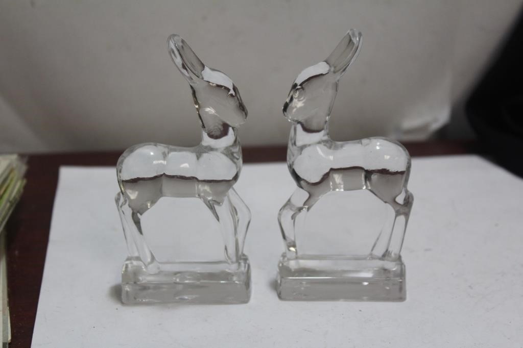 Set of 2 Glass Deers