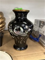 JAPANESE LACQUERED MOTHER OF PEARL VASE