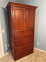 Armoire / TV Cabinet
