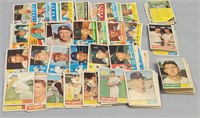 177+\- 1960-61 Topps Baseball Cards