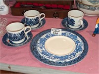 Blue Willow Myott & Sons, Royal Wessex, etc plates