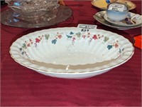 Royal Doulton Canterbury oval serving bowl