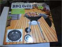 New 17" rolling charcoal BBQ grill
