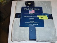 US Polo assn plush throw 50 x 70