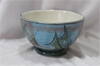 A Decorative Pottery Bowl