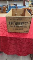 16" MID-WEST BALL BEARING 4 BLADE WOODEN CRATE