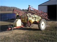 HARDI NAVIGATOR 1000 GALLON HI-WHEEL SPRAYER