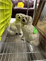 PAIR OF VINTAGE CERAMIC STAFFORDSHIRE STYLE DOGS