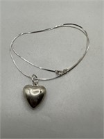 STERLING SILVER HEART NECKLACE