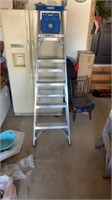 Aluminum 6 foot ladder