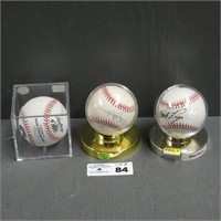 Signed Andrew Miller & Mike Piazza Baseballs