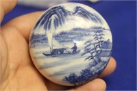 Chinese Blue and White Paste Box