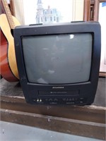 Sylvia 14" TV VCR Combo with Remote Model SSC132