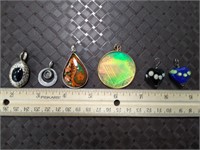 Pendants 6