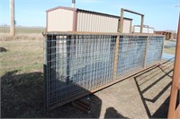 (4) goat panels plus (1) panel with gate