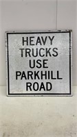 Heavy truck sign