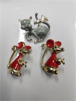 Cat/Mouse Pins