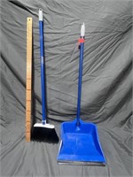 Quickie Broom and Dustpan