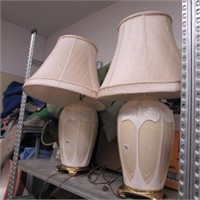 PR OF TABLE LAMPS