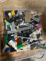 1.4 Lbs Random LEGO Pieces