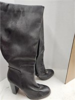 Size 10 M Heeled Boots